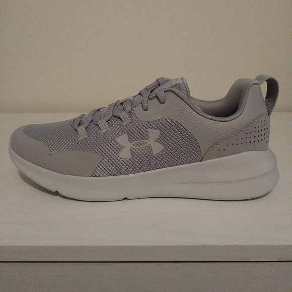 Under Armour UA Mens Road Running Shoes size 9 - Picture 2 of 6
